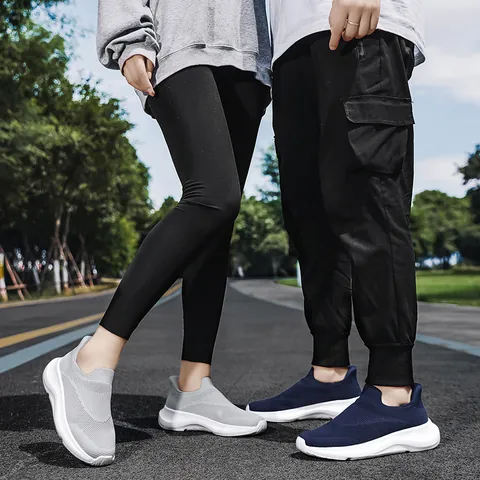 Dames Heren Ademend Mesh Slip On Sneakers Lichtgewicht Flyknit Hardloopschoenen Casual Wandelen Sport Schoenen