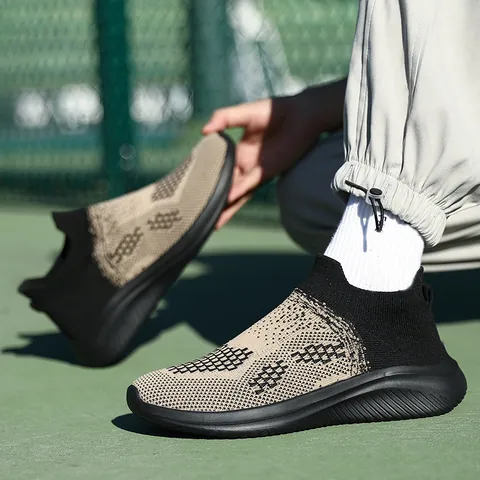 Unisex Breathable Flyknit Sock Sneakers Slip On Lightweight Walking Sneakers Thick Sole Outdoor Athletic Running Casual Footwear