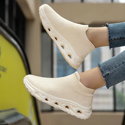 Casual Sports Sock Sneakers For Men Women Mesh Upper Breathable Slip On Walking Shoes Hollow Outsole Lightweight Urban Footwear