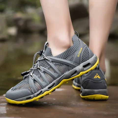 Outdoor Water Shoes For Men Women Breathable Mesh Wading Sneakers Quick Dry Non-Slip Aqua Shoes For Trekking River Beach