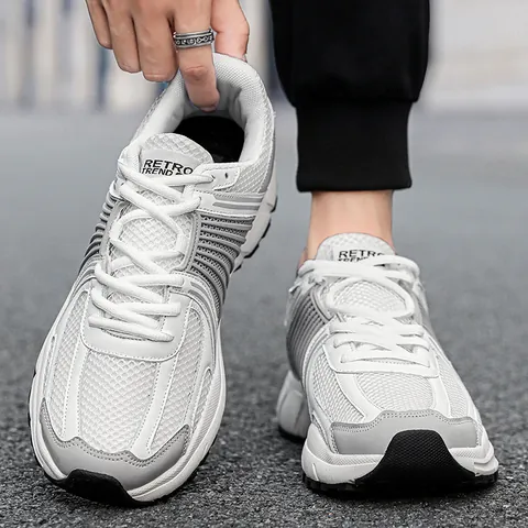 Men Retro Sports Running Shoes Mesh Synthetic Leather Patchwork Breathable Lightweight Low Top Casual Fashion Trendy Walking Footwear