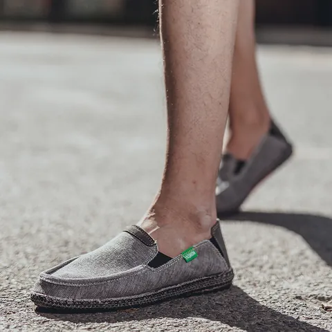 Men's Casual Canvas Loafers Slip On Retro Walking Shoes Breathable Lightweight Outdoor Fashion Flat Footwear Large Size