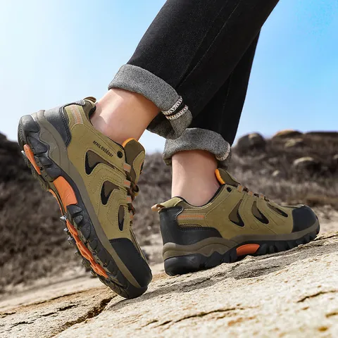Men Outdoor Hiking Shoes Mesh Synthetic Leather Wear Resistant Non Slip TPR Sole Mid Top Breathable Trekking Walking Sneakers