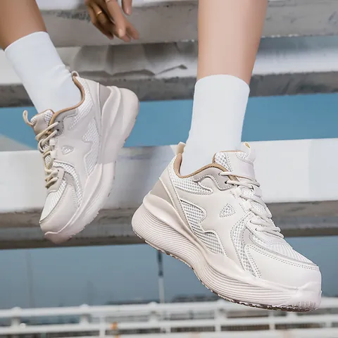 Baskets Chunky pour Femmes Semelle Épaisse Maille Respirante Patchwork Dad Shoes Chaussures de Course Décontractées pour Femmes Sport