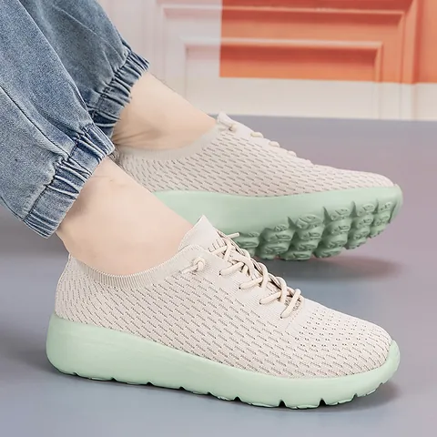 Breathable Mesh Running Shoes Men Women Lightweight Flyknit Casual Sneakers Non-slip Comfortable Gym Training Walking Shoes