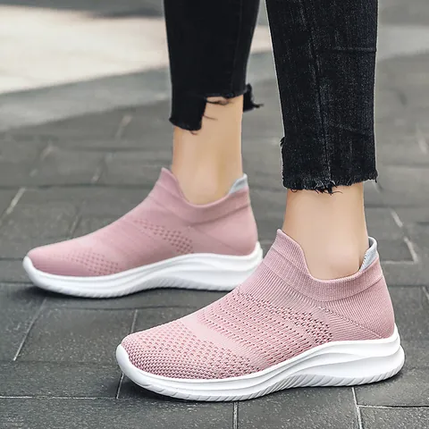 Women Men Lightweight Breathable Mesh Walking Shoes Casual Slip On Sneakers For Spring Summer Autumn Outdoor Hiking Running