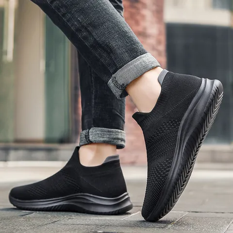 Women Men Lightweight Breathable Mesh Walking Shoes Casual Slip On Sneakers For Spring Summer Autumn Outdoor Hiking Running