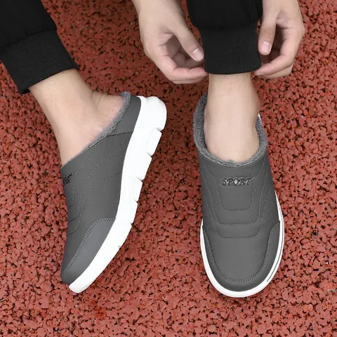 Winter Warm Cotton Slippers Unisex Waterproof Thickened Plush Lining Non-slip Lightweight Sole Casual Outdoor Mules Slipper