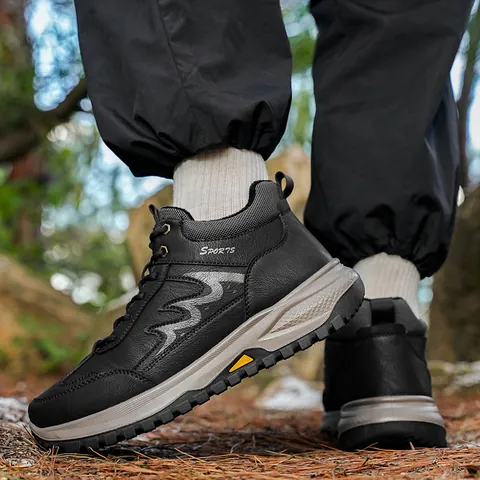 Heren Outdoor Wandelschoenen Winter Warm Fleece Gevoerd Wandelsneakers Antislip Dikke Zool Casual Sportschoenen Voor Middelbare Leeftijd