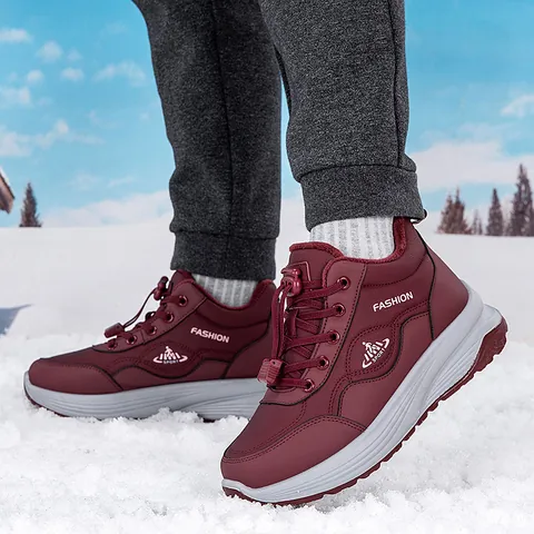 Women Men Winter Warm Walking Shoes Fleece Lined Non-Slip Snow Boots Lightweight Outdoor Cotton Shoes For Elderly Parents