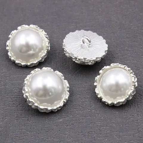 Vintage Round Faux Pearl Buttons With Silver Alloy Engraved Border Rhinestone Decorative Buttons For Knitting Cardigan Shirt Suit DIY