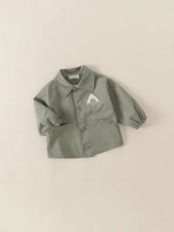 Kinderen Jongens Casual Saliegroene Jas Met Reverskraag Single-breasted Winddichte Bovenkleding Met Bergprint En Borduurwerk Op De Rug Lente Herfst Jas