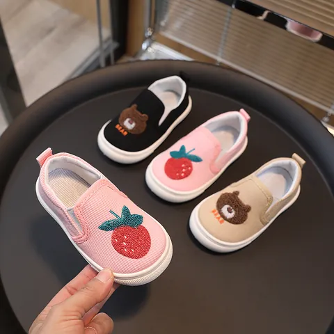 Toddler Kids Canvas Slip-on Shoes Bear Strawberry Embroidery Breathable Non-slip Rubber Sole Casual Sneakers Boys Girls