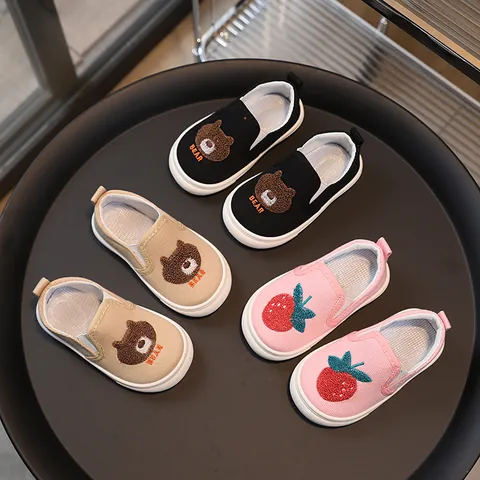 Toddler Kids Canvas Slip-on Shoes Bear Strawberry Embroidery Breathable Non-slip Rubber Sole Casual Sneakers Boys Girls