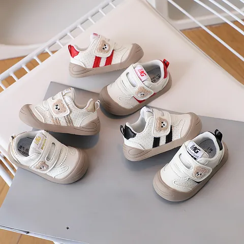 Cute Bear Embroidery Baby First Walker Shoes Breathable Soft Sole Anti-Slip Toddler Sneakers Hook And Loop Infant Shoes