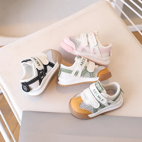 Toddler Mesh Walking Shoes Breathable Sneakers Hook And Loop Non Slip First Walker Shoes For Boys Girls Casual Footwear