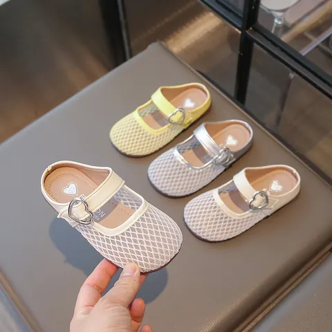 Girls Mesh Mary Jane Sandals Heart Buckle Breathable Casual Princess Shoes Non-Slip Flat Slippers Summer Outdoor Toddler Kids Shoes