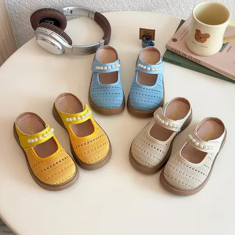 Girls Summer Hollow Out Crochet Mary Jane Sandals With Pearl Decoration Breathable Closed Toe Mules Casual Flat Beach Shoes For Kids