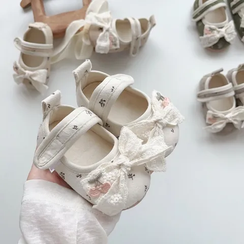 Baby Girls Floral First Walkers Mary Jane Shoes With Lace Bow Cherry Embroidery Soft Sole Anti Slip Hook Loop Toddler Shoes