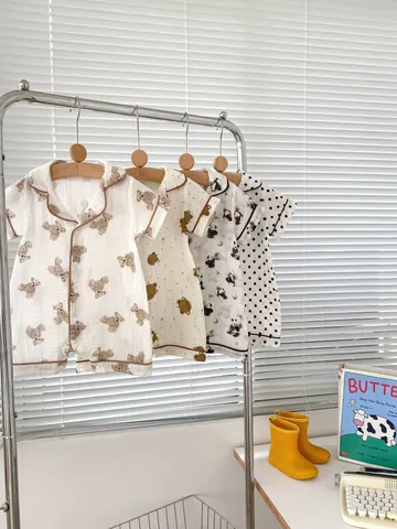 Infanterie Zomer Katoen Kruippakje Leuk Cartoon Beer Panda Gedrukt Korte Mouw Revers Knop Jumpsuit Casual Comfortabel Baby Huiskleding