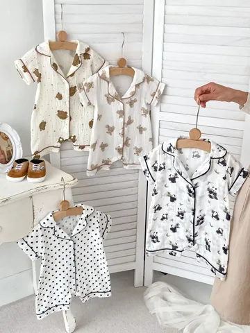 Infanterie Zomer Katoen Kruippakje Leuk Cartoon Beer Panda Gedrukt Korte Mouw Revers Knop Jumpsuit Casual Comfortabel Baby Huiskleding