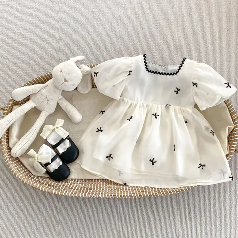 Summer Girls Bow Embroidery Dress Cream White Bubble Sleeve Princess Style With Black Wave Trim Cotton Mesh Short Sleeve Dress