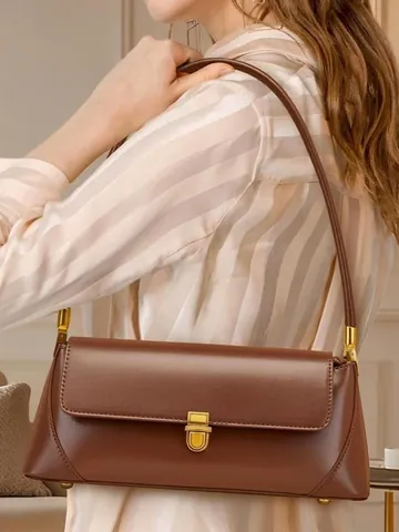 Women's Vintage Genuine Leather Baguette Bag French Minimalist Cowhide Underarm Shoulder Bag With Gold Metal Buckle Daily Tote