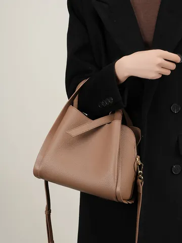 Women's Genuine Cowhide Leather Bucket Bag Litchi Grain Handbag With Adjustable Strap Vintage Commuting Shoulder Bag