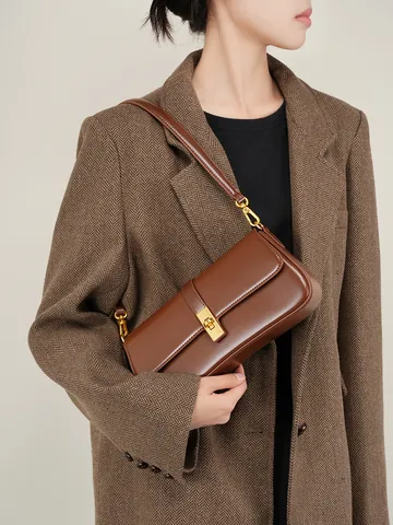 Genuine Leather Baguette Underarm Bag For Women Vintage Minimalist Cowhide Shoulder Bag Golden Lock Fashion Handbag