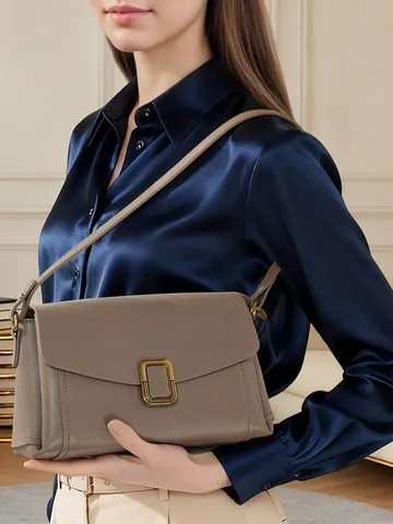 Sac à Épaule en Cuir Véritable pour Femmes Première Couche de Cuir de Vachette Sac Bandoulière Sous le Bras Avec Boucle Métallique Carrée Rabat Mode