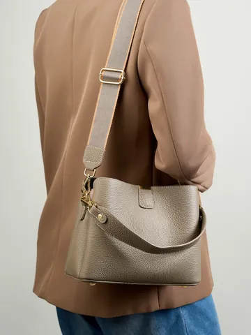 Borsa a Secchiello in Pelle di Vacchetta di Primo Strato Grande Capacità Borsa a Mano Tracolla Larga Donna