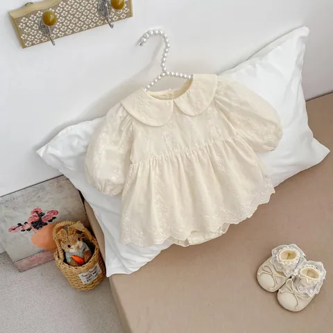 Baby Girls Floral Embroidery Romper Dress Long Sleeve Peter Pan Collar Pure Cotton Jumpsuit Vintage Princess Bodysuit Apricot