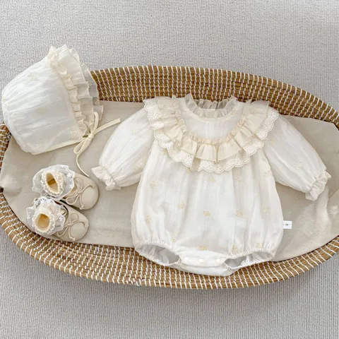 Baby Girl Long Sleeve Romper And Hat Set Floral Embroidery Ruffle Lace Trim Cotton One-Piece Bodysuit For Infant Spring Autumn Sweet Outfit