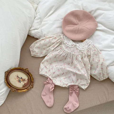 Pagliaccetto a Maniche Lunghe Floreale da Neonata Body in Cotone Con Colletto Peter Pan in Pizzo Retrò Tuta Primaverile Autunnale