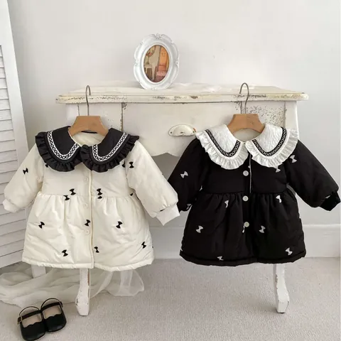 Baby Girls Winter Padded Jacket Vintage Bow Embroidery Thickened Fleece Cotton Coat Flower Lapel Single Breasted Warm Outerwear