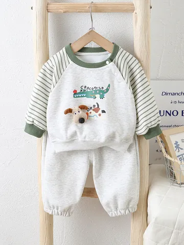Conjunto de Sudadera de Mezcla de Algodón para Bebé con Patrón de Dibujos Animados Cocodrilo Oso Top de Manga Larga Raglán a Rayas y Pantalón