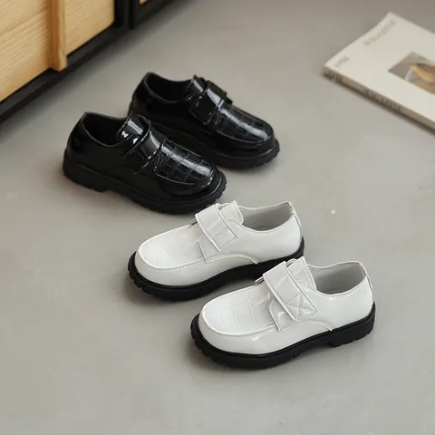 Boys British Style Leather Shoes Crocodile Embossed Patent Leather Soft Sole Velcro School Performance Shoes For Kids