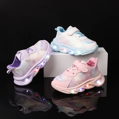 Girls Fashion LED Light Up Shoes Breathable Heart Print Soft Sole Sneakers Kids School Running Shoes With Hook And Loop Closure