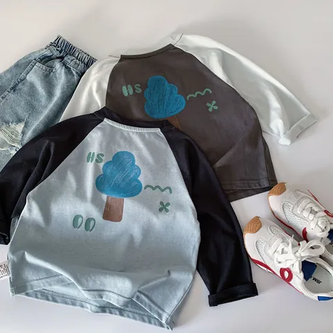 Maglietta a Maniche Lunghe Raglan da Ragazzo Casual in Misto Cotone con Stampa Albero a Fumetti e Lettere Girocollo Primavera Autunno Top per Bambini