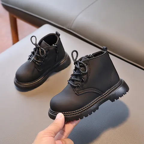 Stivali Martin per Bambini Stile Britannico in Pelle Artificiale Suola in Gomma Antiscivolo Scarpe con Cerniera Laterale per Ragazzi e Ragazze Autunno Inverno