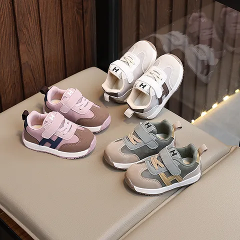 Sneakers per Neonati e Bambini Suola Morbida Antiscivolo Scarpe da Passeggio per Ragazzi Ragazze Casual Patchwork Scarpe Sportive Bambini Con Chiusura a Strappo