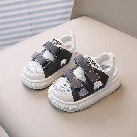 Sandales en Maille Respirante pour Tout-petits Semelle Souple Antidérapante Été Extérieur Chaussures de Marche Bébé Avec Fermeture Auto-agrippante