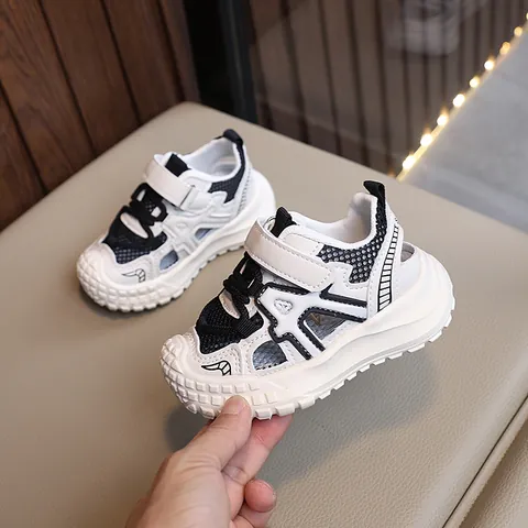 Sandali Sportivi per Bambini Estate Nuovi Traspiranti Tomaia in Mesh Patchwork Chiusura a Strappo Suola Morbida Antiscivolo Sneakers Casual per Ragazzi Ragazze