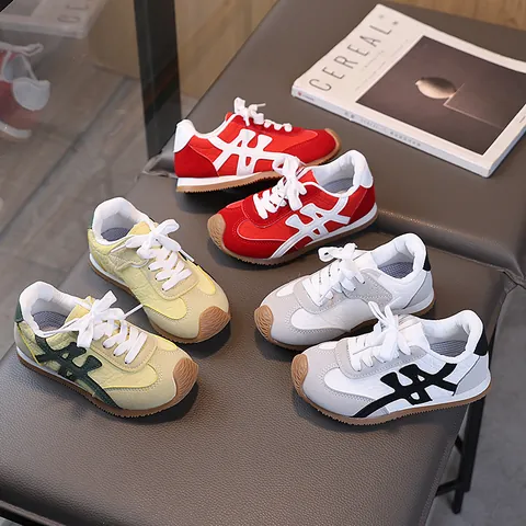 Scarpe da Corsa Retrò per Bambini Sneakers Leggere e Traspiranti per Ragazzi Ragazze Moda Casual Patchwork Motivo a Righe Suola in Gomma Antiscivolo