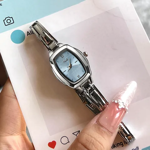 Elegante Dames Tonneau Kwartshorloge Legering Armband Sieraden Gesp Mode Vintage Stijl Dagelijks Polshorloge Voor Dames Cadeau