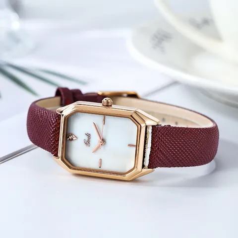 Πολυτελές Γυναικείο Οκταγωνικό Ρολόι Quartz Με Δερμάτινο Λουράκι Θήκη από Κράμα Rose Gold Αδιάβροχο 30M Κομψό Ορθογώνιο Ρολόι Χειρός για Γυναίκες Πάρτι Μόδα