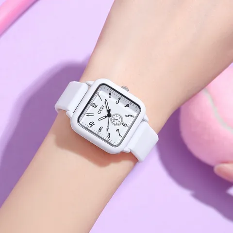 GEDI Mode Femmes Lumineux Carré Montre à Quartz Bracelet en Silicone Étanche Étudiant Couleur Bonbon Minimaliste Analogique Montre Bracelet
