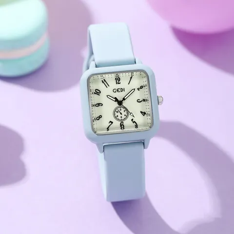 GEDI Mode Femmes Lumineux Carré Montre à Quartz Bracelet en Silicone Étanche Étudiant Couleur Bonbon Minimaliste Analogique Montre Bracelet