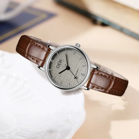 Women's Retro Quartz Watch With Genuine Leather Strap Airplane Second Hand Waterproof Fashion Wristwatch Round Textured Dial