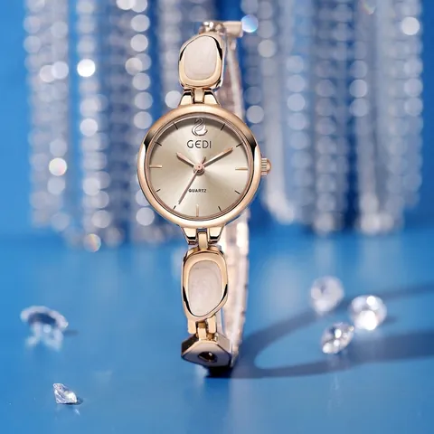Elegant Women Quartz Watch Waterproof Alloy Bracelet Chain Strap Sunray Dial Fashion Luxury Wristwatch Jewelry Gift For Lady